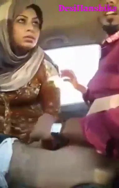पाकिस्तानी आंटी को कॉलेज लड़के ने कार में लंड चुसाकर देसी सेक्स किया वीडियो — screenshot 3