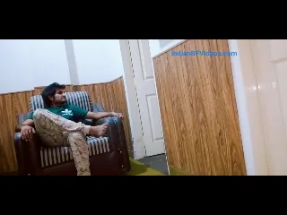 सूरत डायमंड व्यापारी की गर्म भाभी के साथ देसी सेक्स गांड चुदाई हिंदी बीएफ वीडियो — screenshot 1