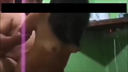 निशा भाभी की गोर गांड पकड़कर लंड से चोदने की देसी चुदाई वीडियो — screenshot 1