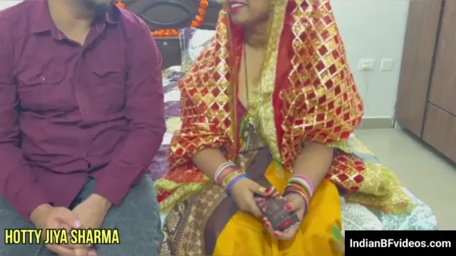 करवा चौथ पर सेक्सी भाभी की बुर चोदकर हिंदी बीएफ चुदाई का मोटा वीडियो