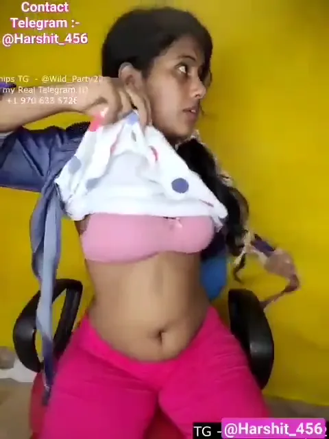 ऑनलाइन एप पर गजरे वाली साउथ लड़की नंगी होकर चूत दिखाई देसी सेक्स वीडियो — screenshot 1