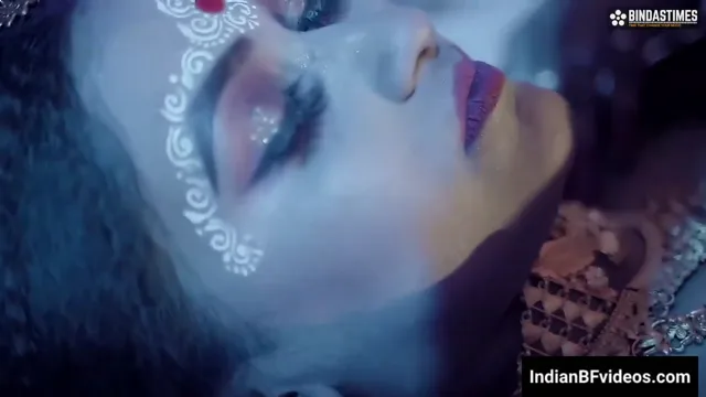 पति ने अपनी बंगाली दुल्हन के साथ पहली सुहागरात में जोरदार चुदाई की बंगाली ब्लू फिल्म — screenshot 3