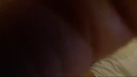 होटल में चुद रही चुदासी बीवी यार से बोली फक मी जोर से चोदो मुझे — screenshot 1