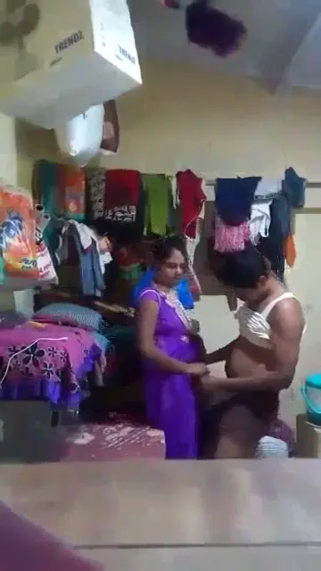 दूसरे की बीवी को घर बुलाकर जोरदार चोदा देसी चुदाई MMS वीडियो — screenshot 1