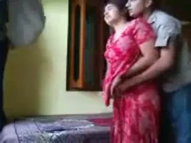 पंजाबी माल को डोगी स्टाइल में बना के जोरदार चोदा देसी चुदाई वीडियो — screenshot 4