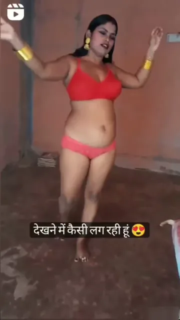ब्रा पेंटी में नाचती बिहारी आंटी की मोटी चूत वाली देसी रंडी वीडियो — screenshot 8