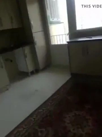 अरबी बूढ़े ने माँ बेटी दोनों को लंड चूसने पर मजबूर किया ब्लू फिल्म — screenshot 1