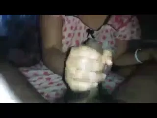कामवाली ने लंड हिलाकर माल निकाला देसी सेक्स वीडियो — screenshot 6