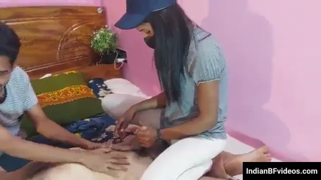बायसेक्सुअल बॉयफ्रेंड संग गर्लफ्रेंड चुदाई करते हुए देसी सेक्स एमएमएस हिंदी बीएफ