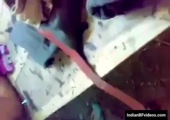 ट्रक ड्राइवर ने रोड साइड रंडी की चूत चोदकर देसी सेक्स मस्ती की हिंदी बीएफ वीडियो — screenshot 5