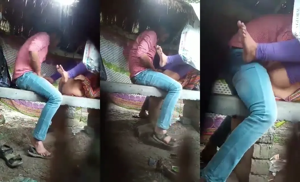 रोड साइड झोपड़ी में दिनदहाड़े चुदाई करते धाकड़ कॉलेज लवर्स वीडियो