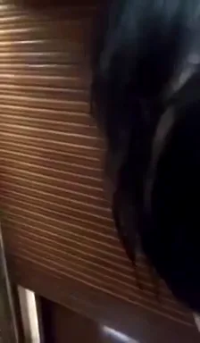शादी से पहले इंडियन मंगेतरों ने किया गंदा किसिंग रोमांस और देसी सेक्स MMS — screenshot 9