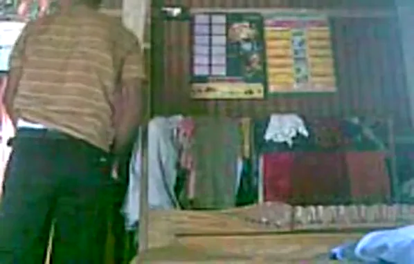 देसी भाभी अपने प्रेमी से चुदी वीडियो — screenshot 10