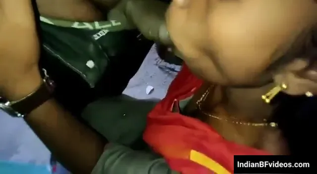 कोचिंग क्लास की फीस के बदले सर का काला लंड चूसती देसी लड़की ब्लू फिल्म — screenshot 1