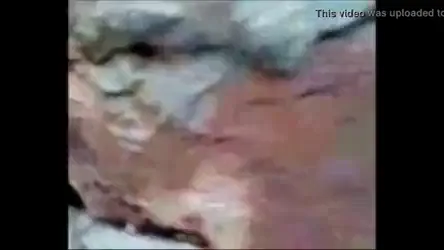 गर्लफ्रेंड बॉयफ्रेंड की चुदाई फिल्माते उनके दोस्त देसी MMS वीडियो — screenshot 5