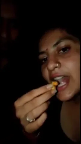सपना भौजाई भैय्या संग डांस करते चोदमपट्टी देसी चुदाई हिंदी बीएफ — screenshot 9