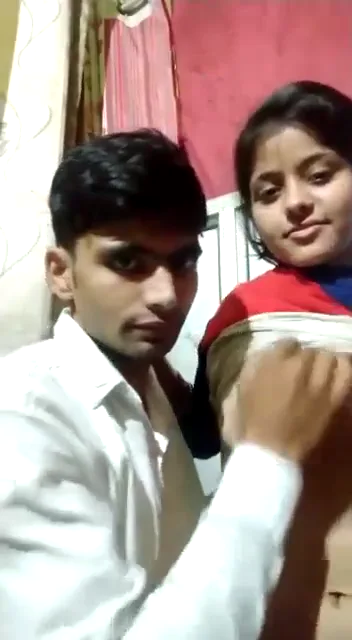फिजिक्स सर ने देसी लड़की को किस करके बूब्स चूसते हुए चुदाई की हिंदी बीएफ — screenshot 3