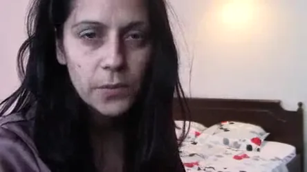 पंजाबी आंटी की क्लियर ऑडियो वाली देसी चुदाई बीएफ वीडियो गांड हिलाते हुए — screenshot 1