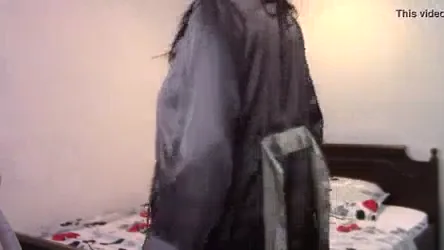 पंजाबी आंटी की क्लियर ऑडियो वाली देसी चुदाई बीएफ वीडियो गांड हिलाते हुए — screenshot 3
