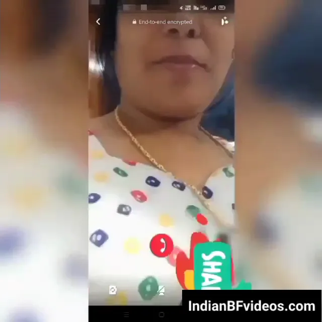 अमीर घर की रंडी औरत वीडियो कॉल पर गोरी चुत खोलकर दिखाती हुई सेक्सी हिंदी बीएफ MMS