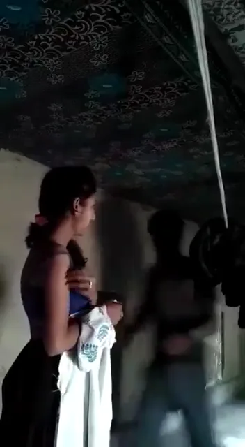 ड्राइवर ने मालिक की बेटी को गांव लाकर नंगी करके देहाती चुदाई की हिंदी एमएमएस — screenshot 1