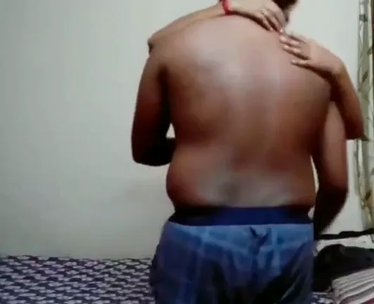 हस्बैंड ने वाइफ को जोरदार तरीके से चोदा हॉट रोमांस हिंदी बीएफ वीडियो — screenshot 2