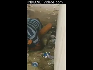 मुस्लिम भाभी को सब्जी मंडी के पास खुले में चोदा देसी भाभी चुदाई वीडियो