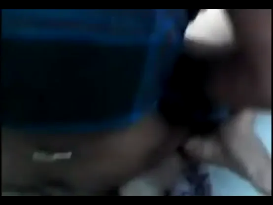 देसी विलेज गर्ल की थ्रीसम चुदाई वाली बीएफ वीडियो — screenshot 4