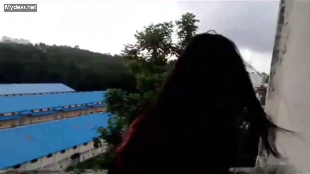 ब्यूटीफुल मंगेतर अपने पति को ब्लोजॉब देकर चूत चुदवाती हिंदी बीएफ