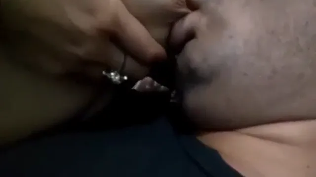 सौतेली माँ और बेटे का हिंदी ऑडियो सेक्स क्लिप ब्लू फिल्म वीडियो — screenshot 1