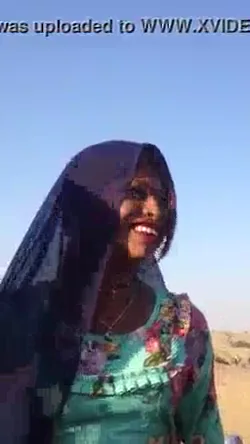 राजस्थानी लड़कियों ने अपने बड़े बूब्स दिखाकर देसी एमएमएस बनाया वीडियो — screenshot 4