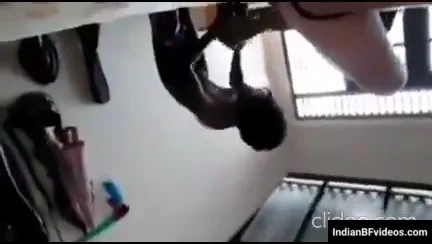 गर्लफ्रेंड ने बॉयफ्रेंड से चूत चटवाई देसी सेक्स एमएमएस — screenshot 5