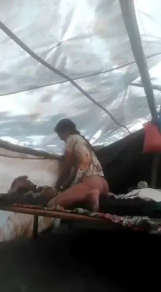 गांव की रंडी ने मोटी गांड पटकते हुए कस्टमर के लंड को जोरदार चोदा देसी सेक्स हिंदी बीएफ वीडियो — screenshot 4