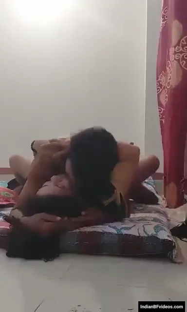 मिशनरी स्टाइल में लड़कियों को चोदो मजा आता है देसी चुदाई वीडियो — screenshot 4