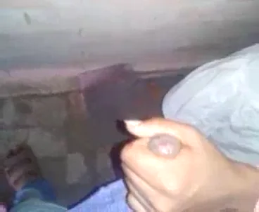 गणित पढ़ाने के बहाने जवान स्कूलगर्ल को घर पर चोदकर चुदाई की गांव की क्लिप वीडियो — screenshot 1