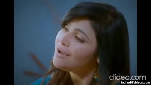 इंग्लिश टीचर ने स्टूडेंट को दिया लिपलॉक किस और सेक्स मस्ती वीडियो — screenshot 3