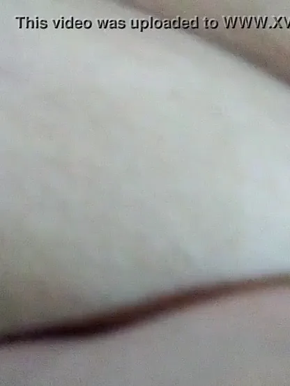 बीवी को होटल के मेज पर लिटाकर जोरदार चोदा पति वाली देसी बीवी सेक्स वीडियो — screenshot 5