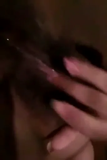 बड़े बूब्स वाली लड़की ने चूत गीली करके मस्ती की देसी सेक्स वीडियो — screenshot 4