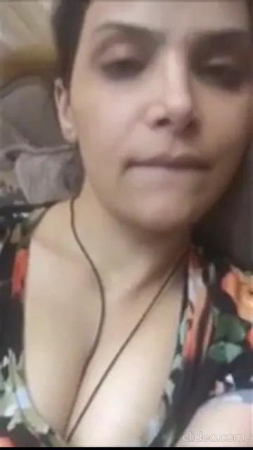 देसी लड़कियों के नंगे गर्म जिस्म की मस्त नुमाइंदगी हिंदी बीएफ ब्लू फिल्म — screenshot 9