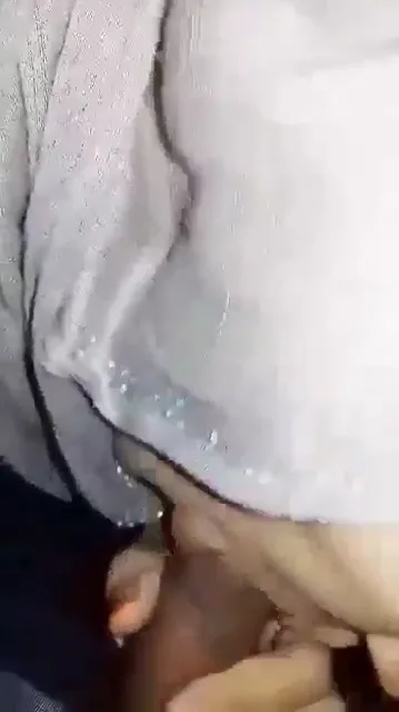 मुस्लिम साली की चूत चिकनी की उसके जीजा ने देसी साली चुदाई हिंदी बीएफ — screenshot 2