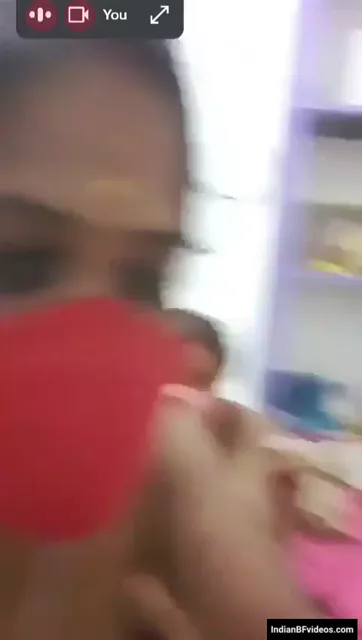 साउथ इंडियन औरतों की गर्म लेस्बियन चूत चुदाई मल्लू बीएफ वीडियो — screenshot 3