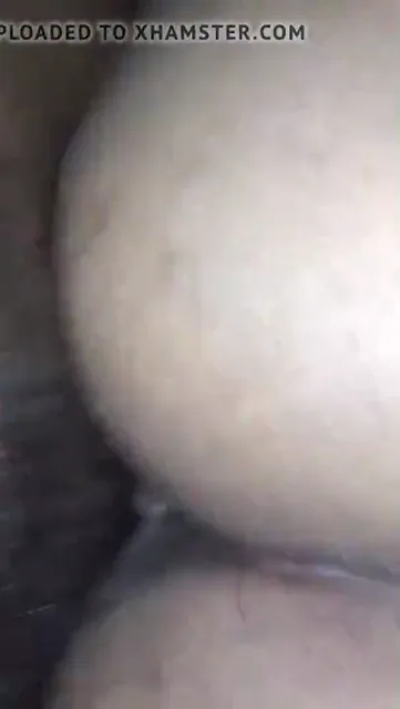 सेक्सी गर्लफ्रेंड की झांट वाली चूत चोदने का देसी सेक्स वीडियो — screenshot 2