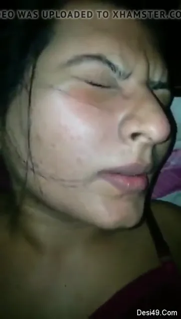 इंडियन सेक्सी गर्ल ने लवर के साथ जोरदार क्सक्सक्स चुदाई की हिंदी बीएफ ब्लू फिल्म — screenshot 2
