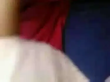 देसी कॉलेज लवर्स का आउटडोर हॉट सेक्सी रोमांस हिंदी बीएफ वीडियो — screenshot 3