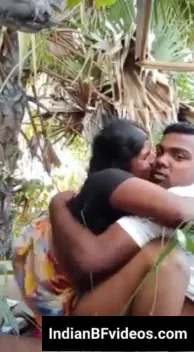 जंगल में आशिक से चुदकर लंड चूसती गांव की भाभी देसी जंगल सेक्स वीडियो — screenshot 1