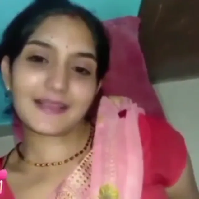 देसी भाभी ने गुलाबी पैंटी उतारकर चूत दिखाई देहाती चुदाई हिंदी बीएफ एमएमएस — screenshot 2