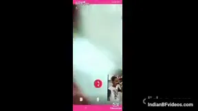 वीडियो कॉल पर गर्लफ्रेंड ने चुपके से चूत दिखाई देसी एमएमएस बीएफ वीडियो — screenshot 10
