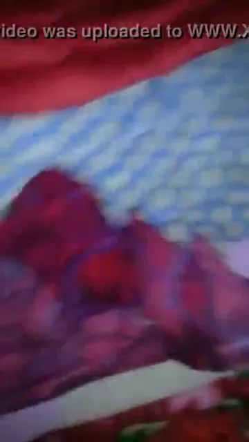 पाकिस्तानी आंटी ने लौड़ा चूसाया फिर कंडोम लगाकर देहाती चुदाई का मजा लिया हिंदी बीएफ — screenshot 6