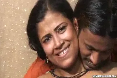 बंगाल की गर्म रंडी की लंबी देहाती चूत चुदाई हिंदी बीएफ एमएमएस ब्लू फिल्म