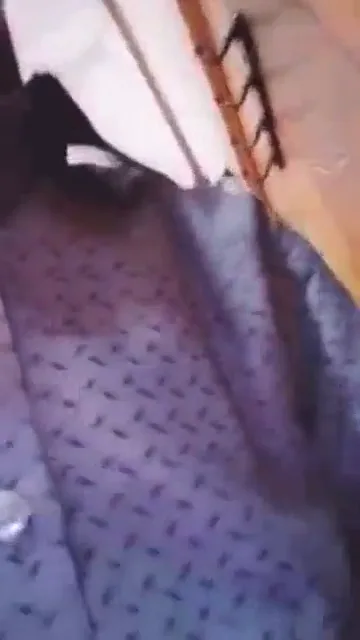 खूबसूरत कजिन सिस्टर के मुलायम बूब्स चूसता भाई देसी सेक्स वीडियो — screenshot 5